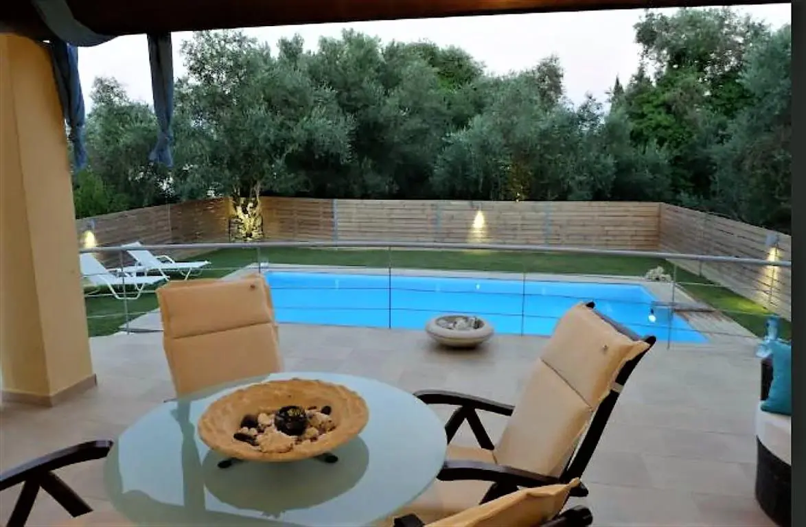 Villa Of 280 M² In Corfu
