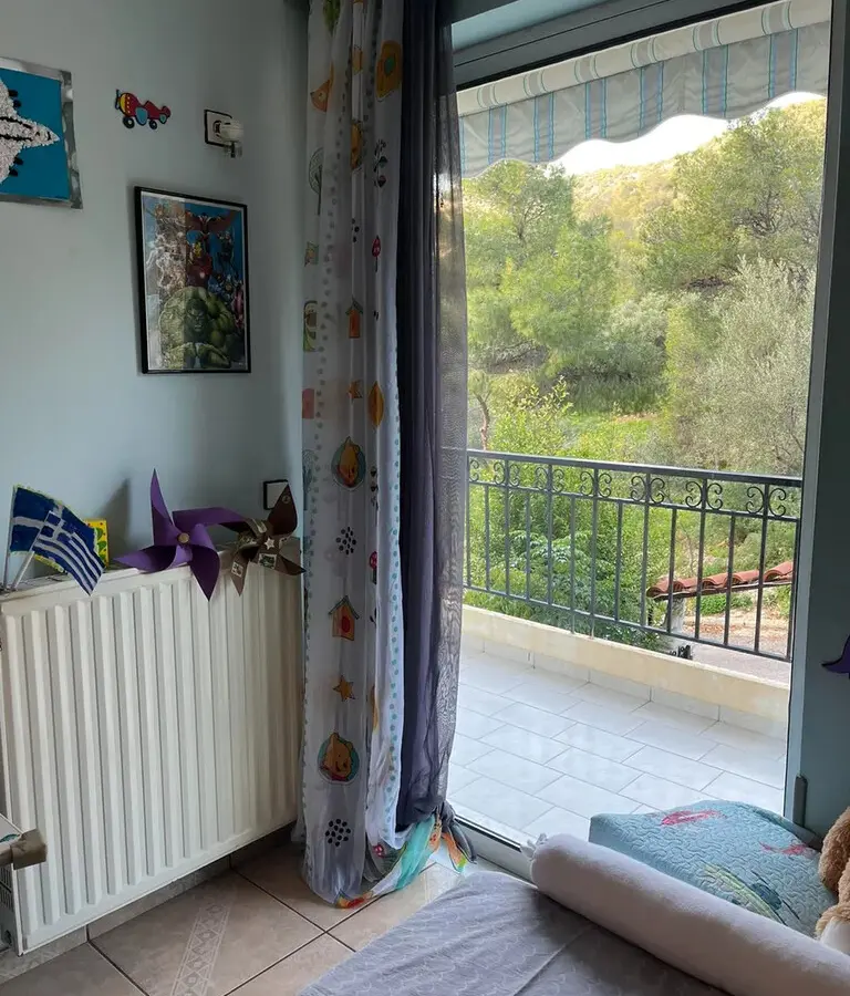 3-bedroom Flat In Petroupoli, Greece (128 M²)