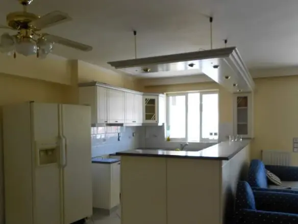 3-bedroom Flat In Petroupoli, Greece (128 M²)