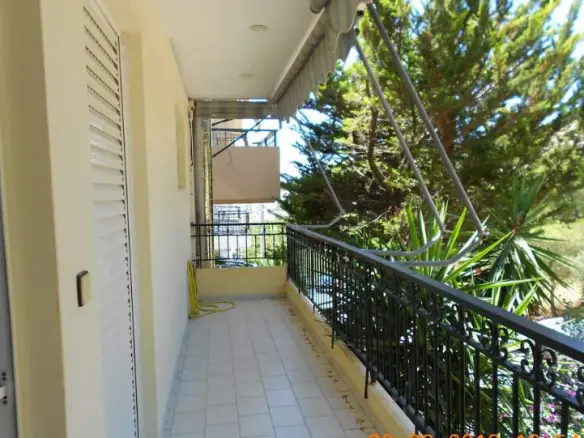 Flat Of 128 M² In Athens