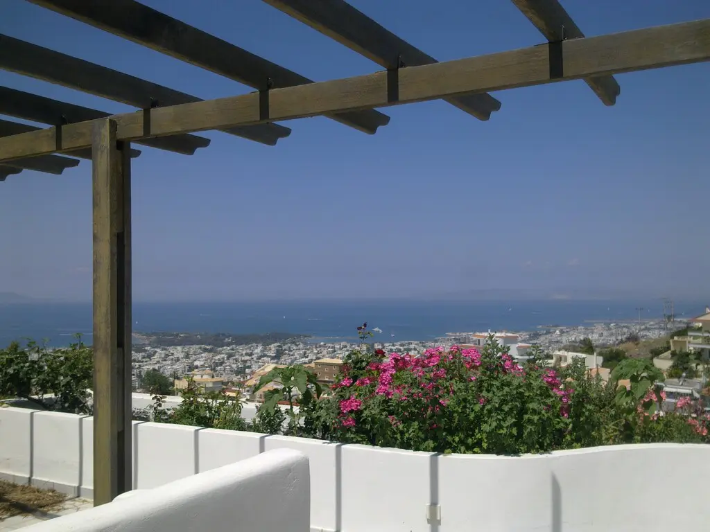 Detached House Of 483 M² In Athens