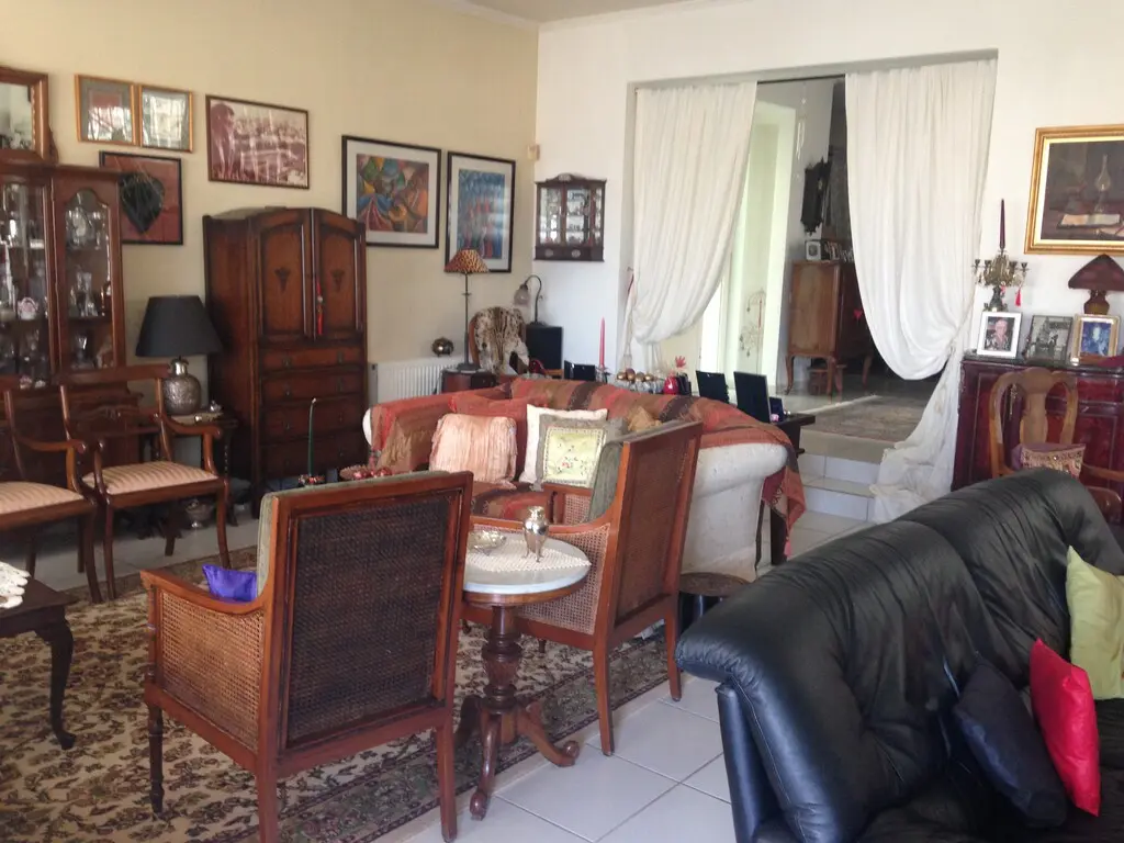 Detached House Of 483 M² In Athens