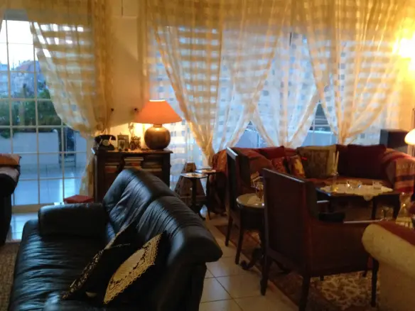 5-bedroom Detached House In Voula, Greece (483 M²)