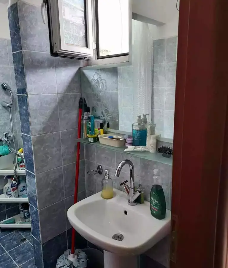 Commercial Property In Piraeus Port / Center, Greece (60 M²)