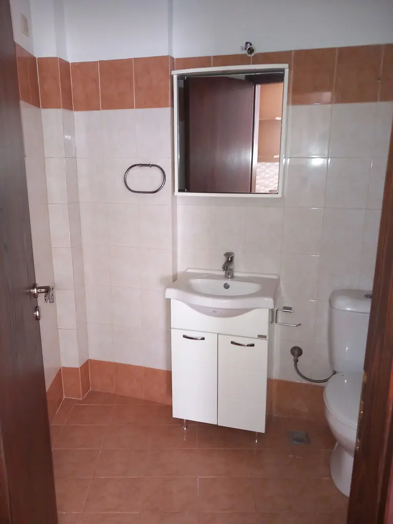 Building Of 183 M² In Arachova