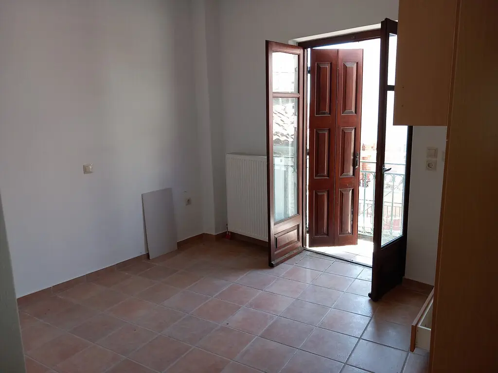 Building Of 183 M² In Arachova