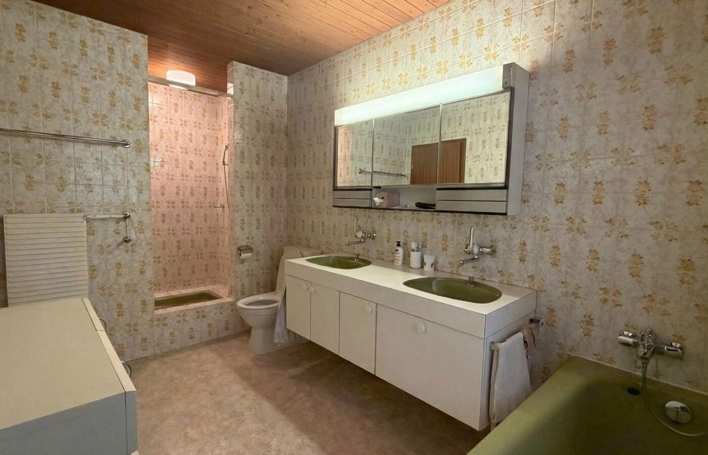 House Of 100 M² With Good Location In Ostermundigen
