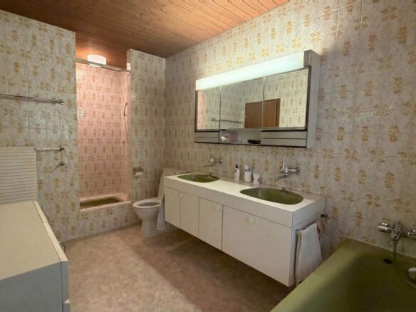 House Of 100 M² With Good Location In Ostermundigen