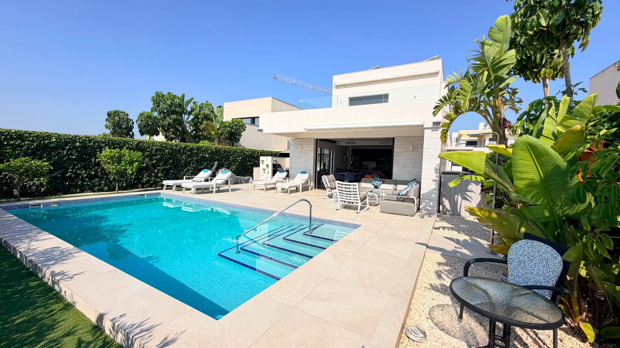Detached Villa Of 159 M² With In Los Montesinos