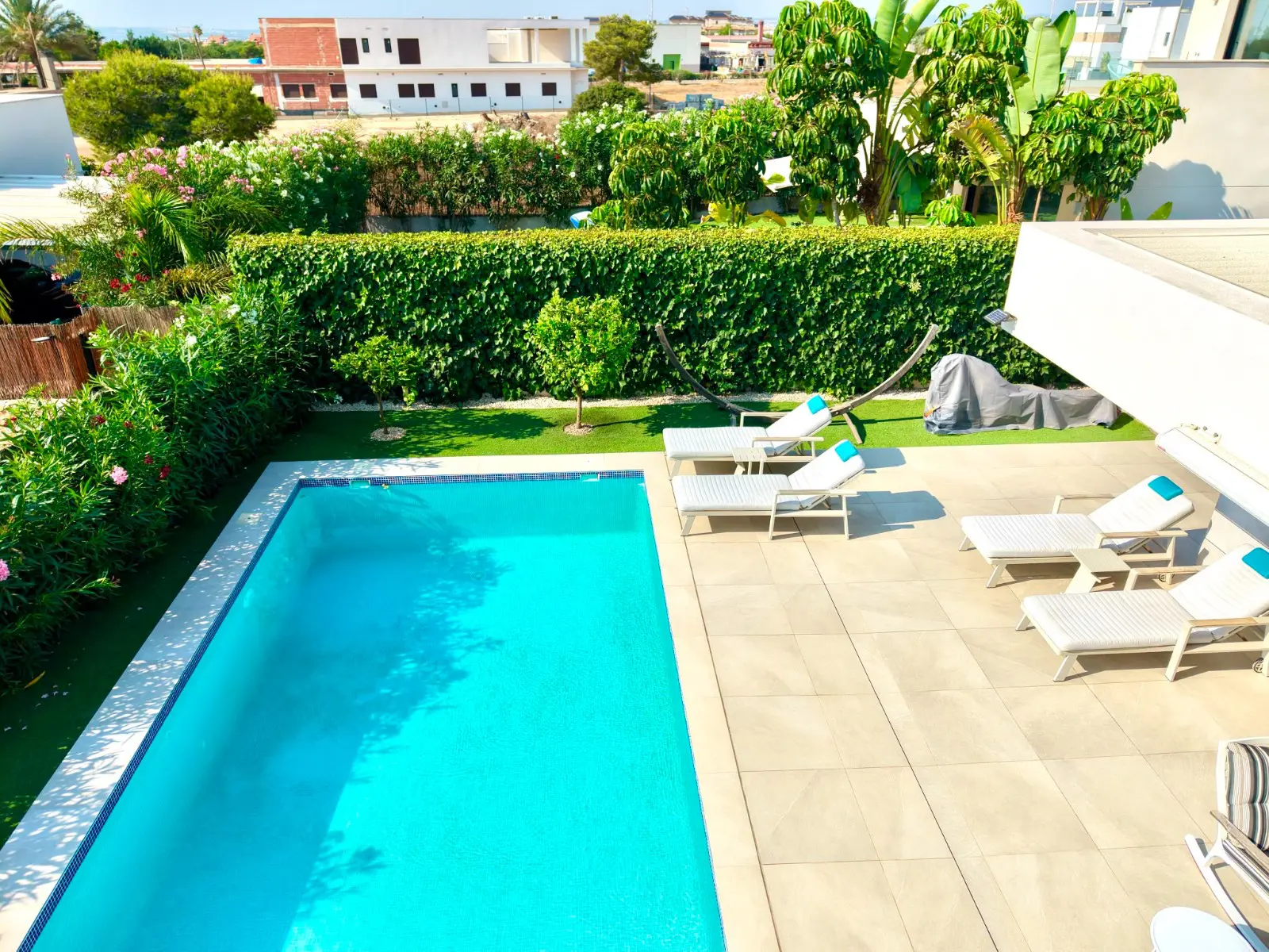 Detached Villa Of 159 M² With In Los Montesinos