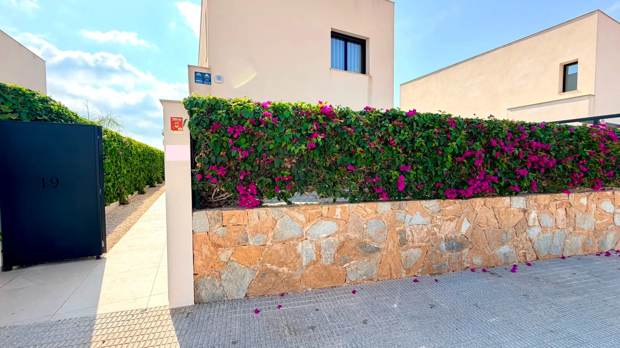 Detached Villa Of 159 M² With In Los Montesinos