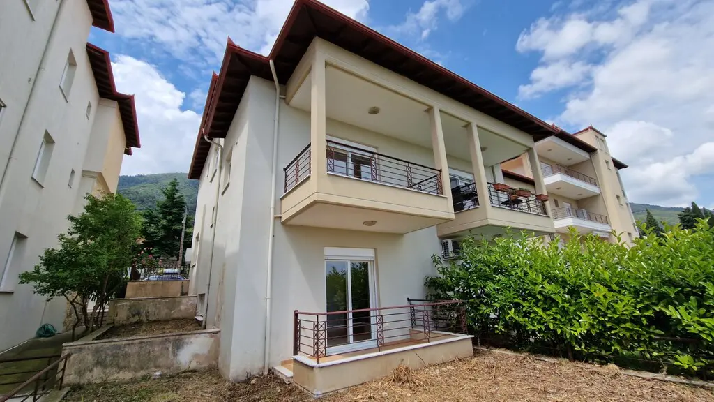 Maisonette Of 181 M² On The Olympic Coast