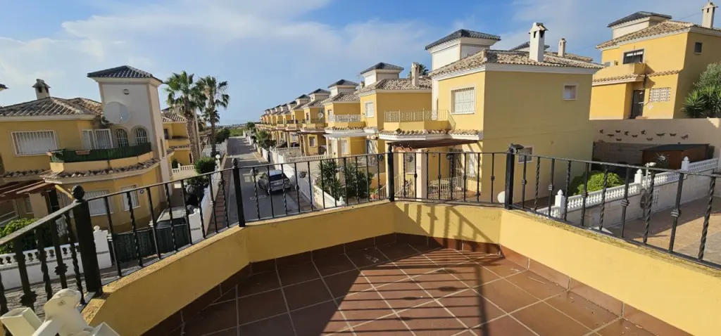Detached Villa Of 101 M² In Lo Crispin, Spain