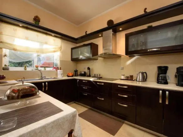 2-bedroom Villa In Corfu, Greece (280 M²)