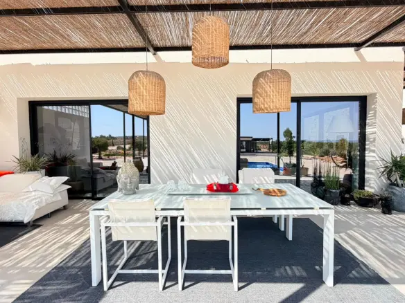 5-bedroom Detached Villa In Pinoso, Spain (255 M²)