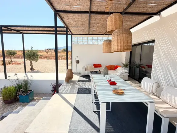 5-bedroom Detached Villa In Pinoso, Spain (255 M²)