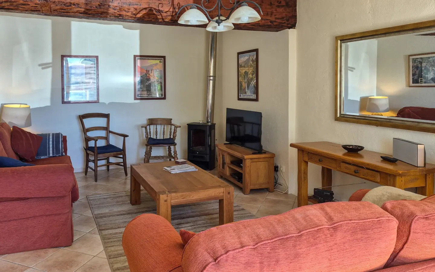 5-bedroom Country House In Soula, France (256 M²)