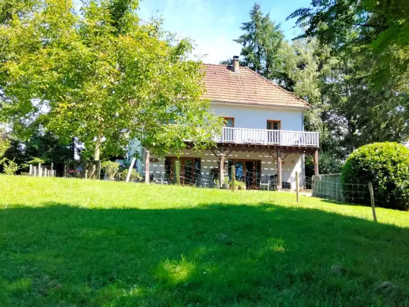Country House Of 5 Beds With Views, Gîte, Outbuildings, Fishing Stream In Rural Area