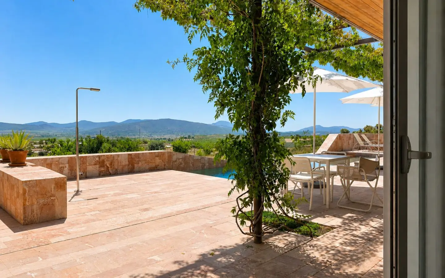 Detached Villa Of 225 M² In Pinoso, Spain