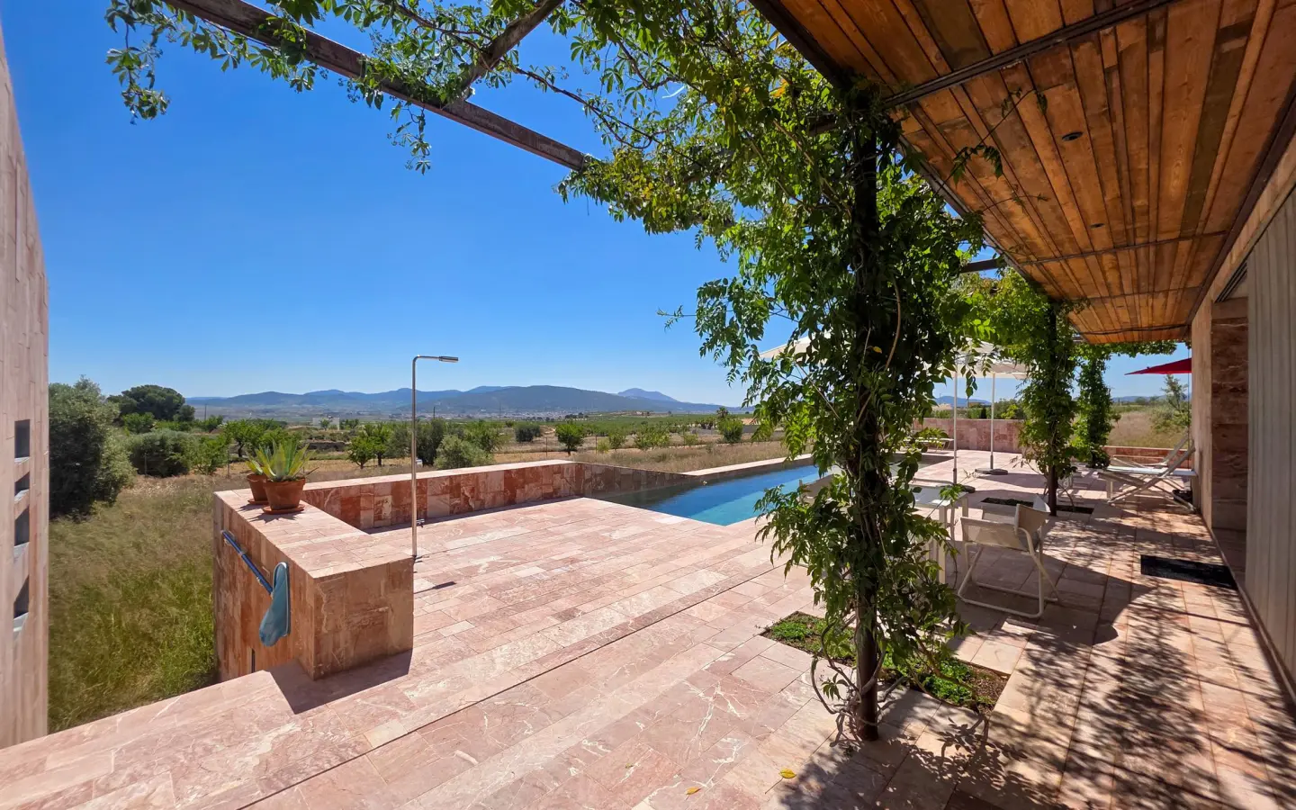 Detached Villa Of 225 M² In Pinoso, Spain