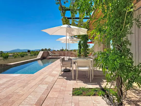 3-bedroom Detached Villa In Pinoso, Spain (225 M²)