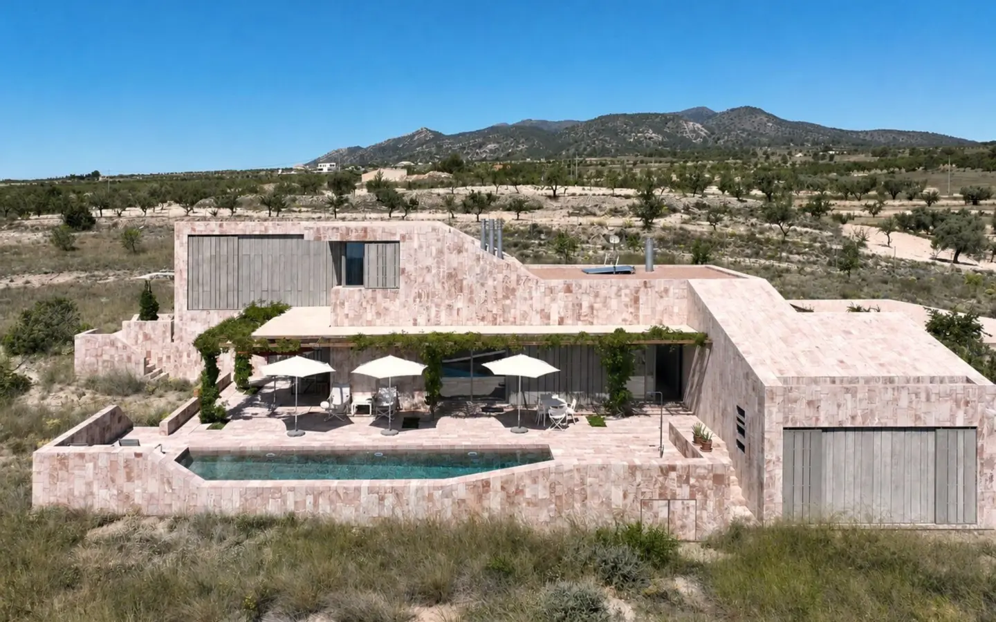 Detached Villa Of 225 M² In Pinoso, Spain