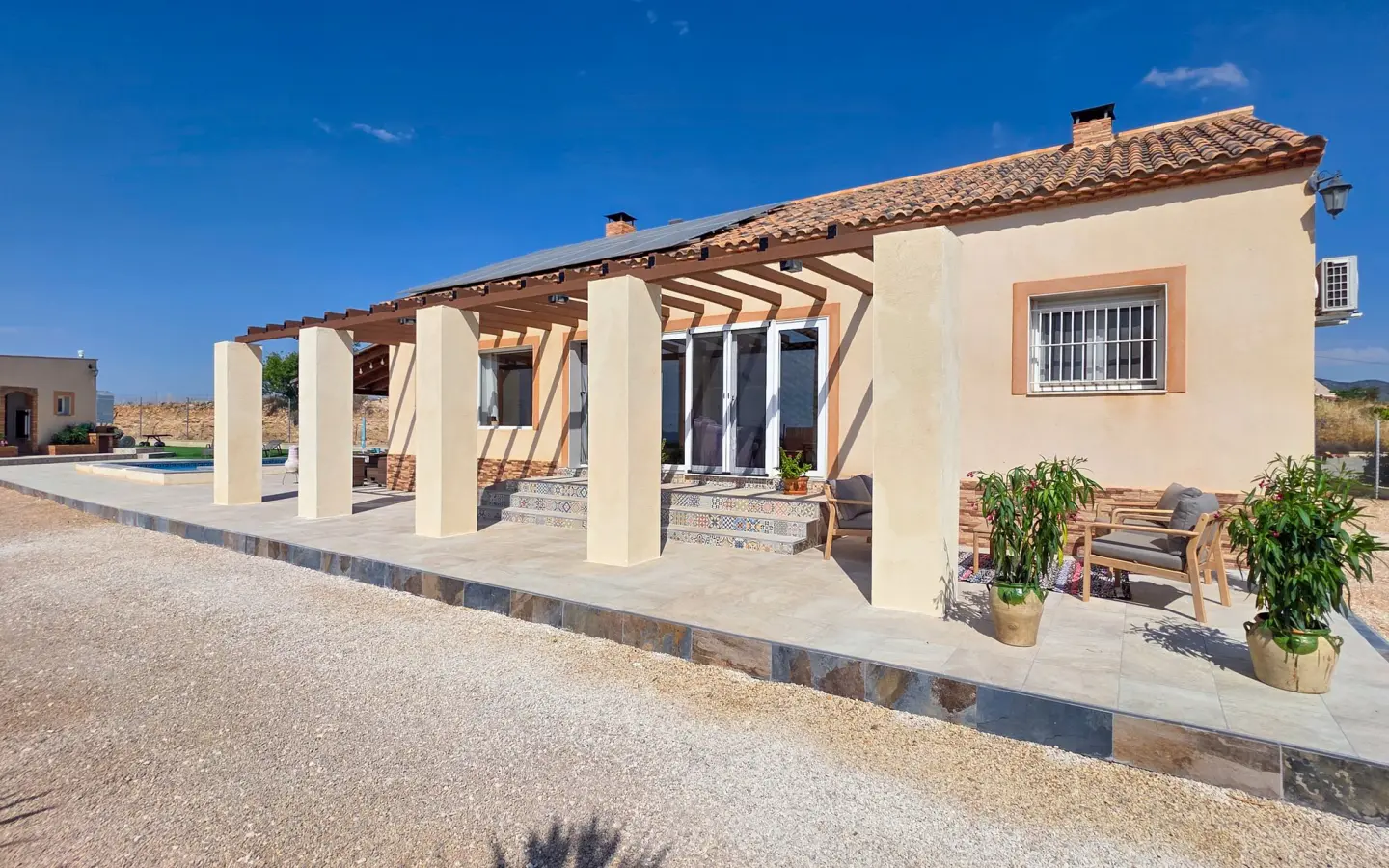 3-bedroom Detached Villa In Pinoso, Spain (112 M²)