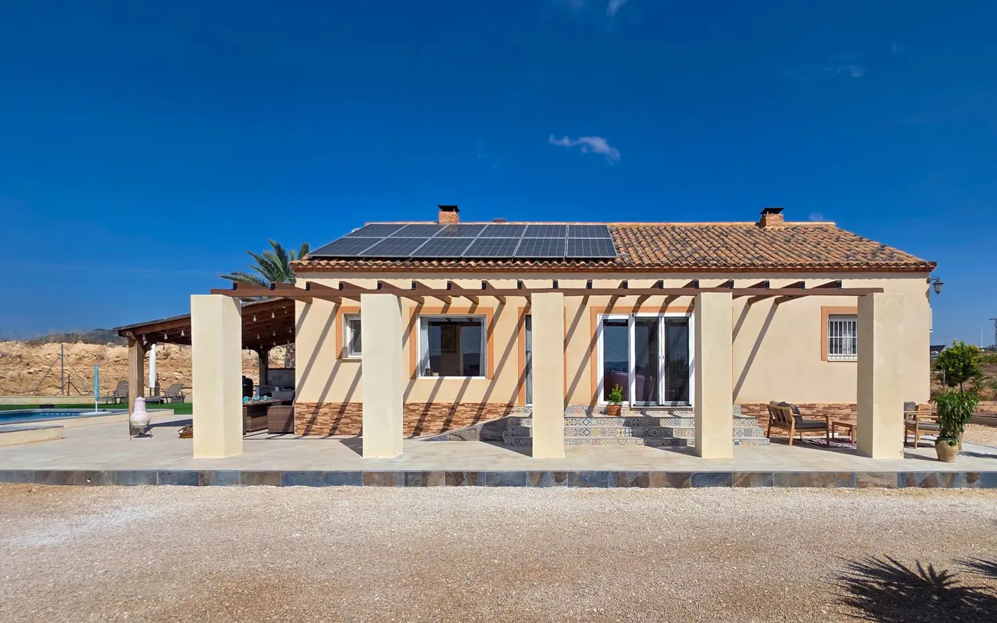 3-bedroom Detached Villa In Pinoso, Spain (112 M²)