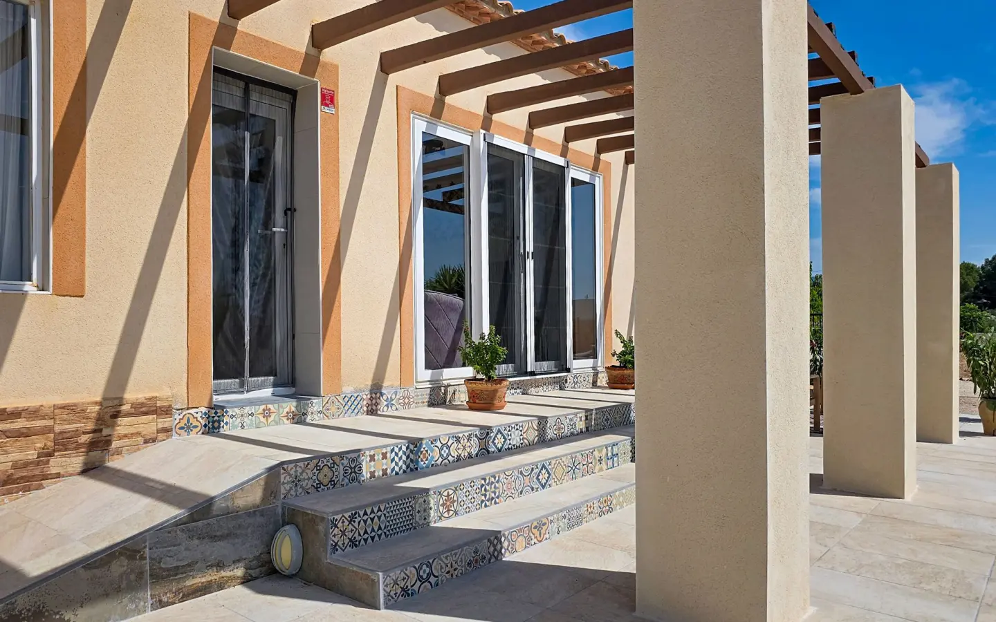 3-bedroom Detached Villa In Pinoso, Spain (112 M²)