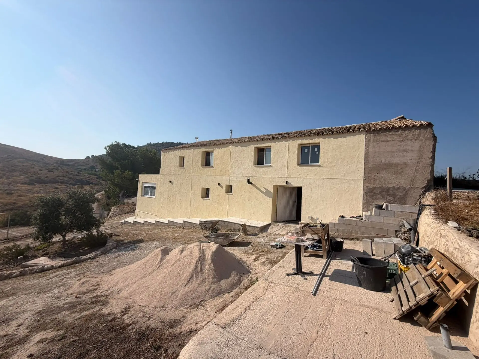 Country House Of 337 M² In Aspe, Spain