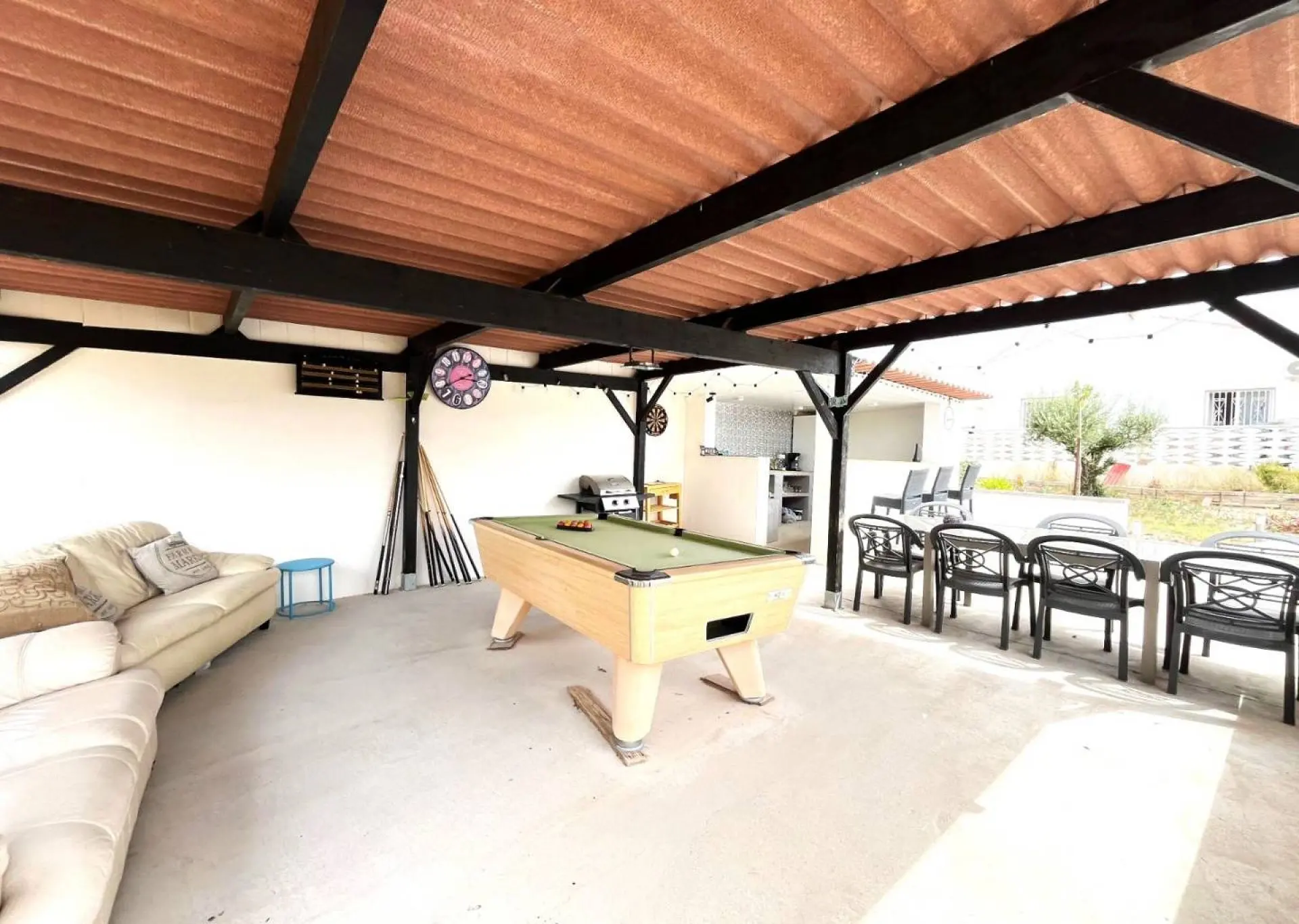 Country House Of 0 M² With In Sax, Spain