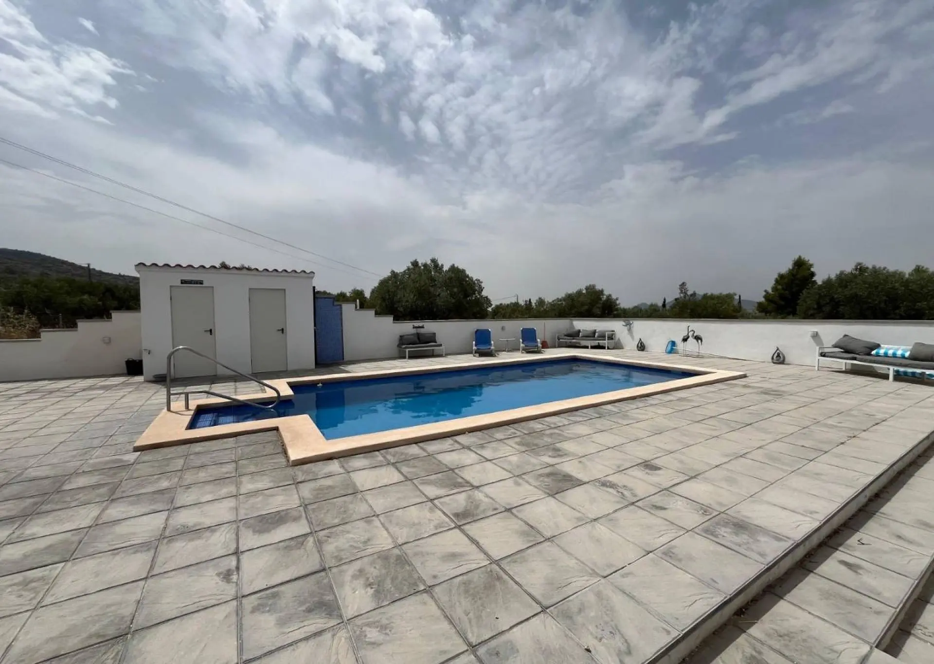 Country House Of 0 M² With In Sax, Spain