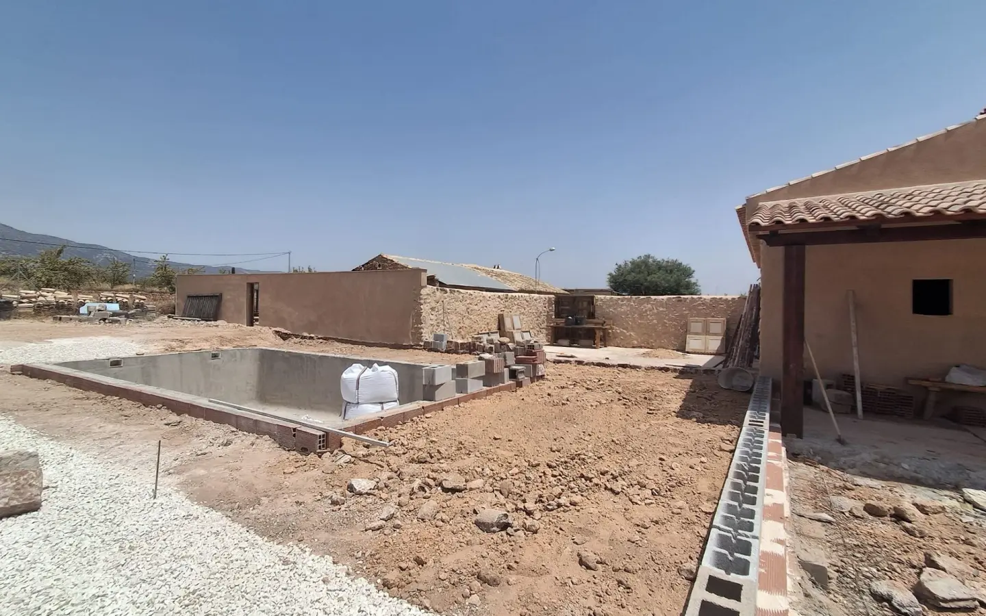 Country House Of 182 M² In Pinoso, Spain