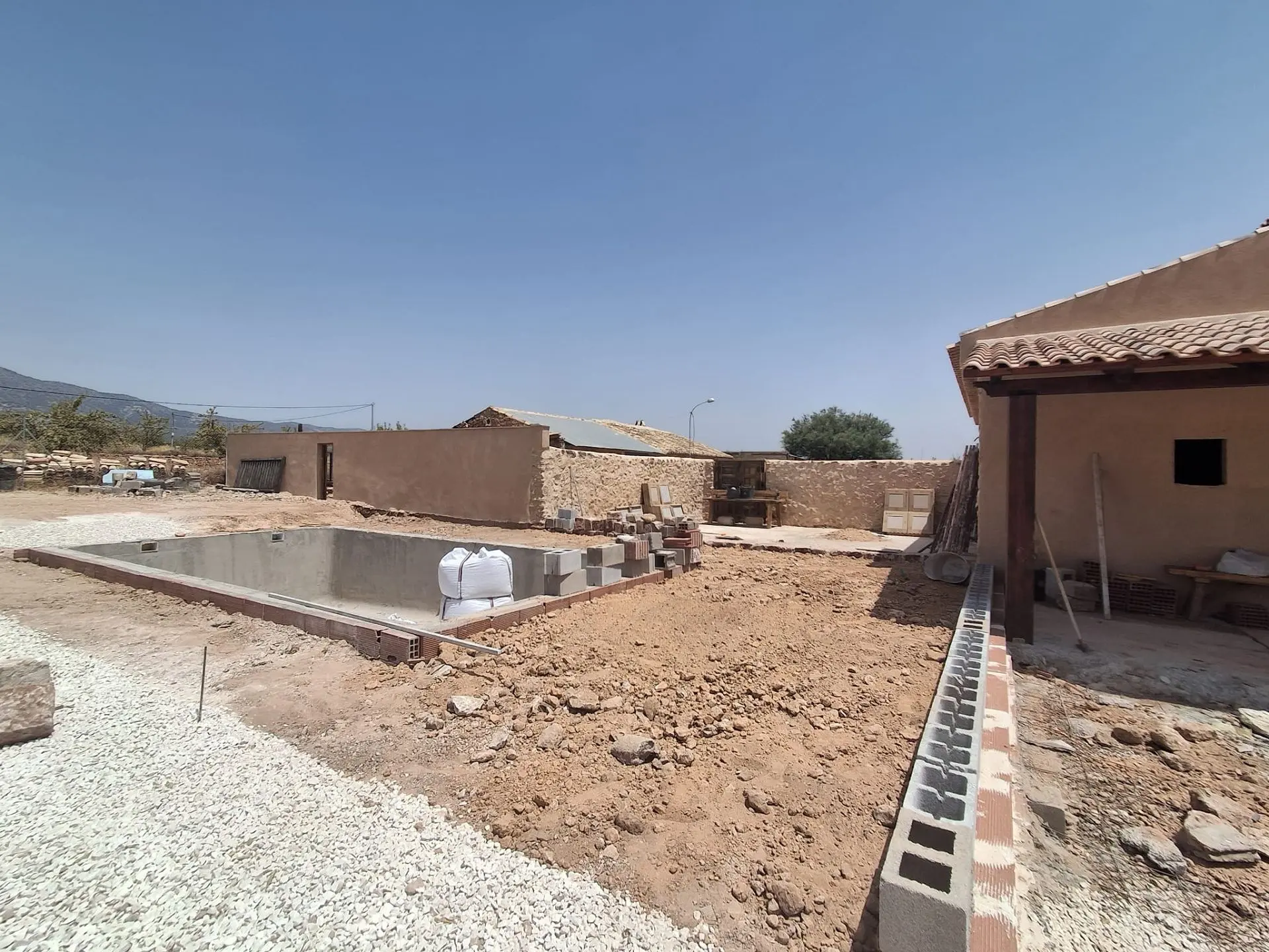 Country House Of 182 M² In Pinoso, Spain