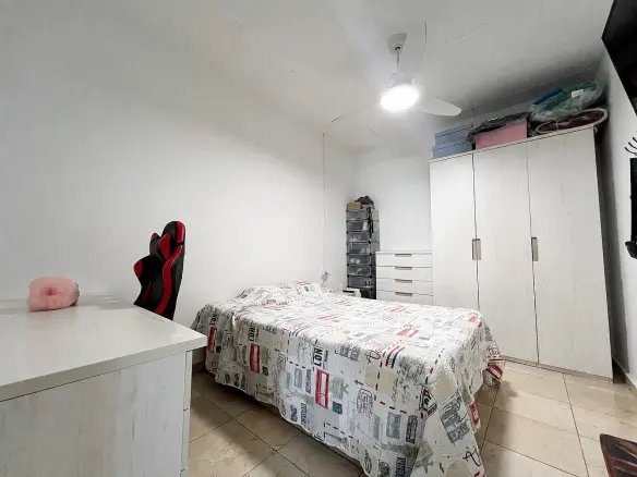 3-bedroom Townhouse In Pinoso, Spain (182 M²)