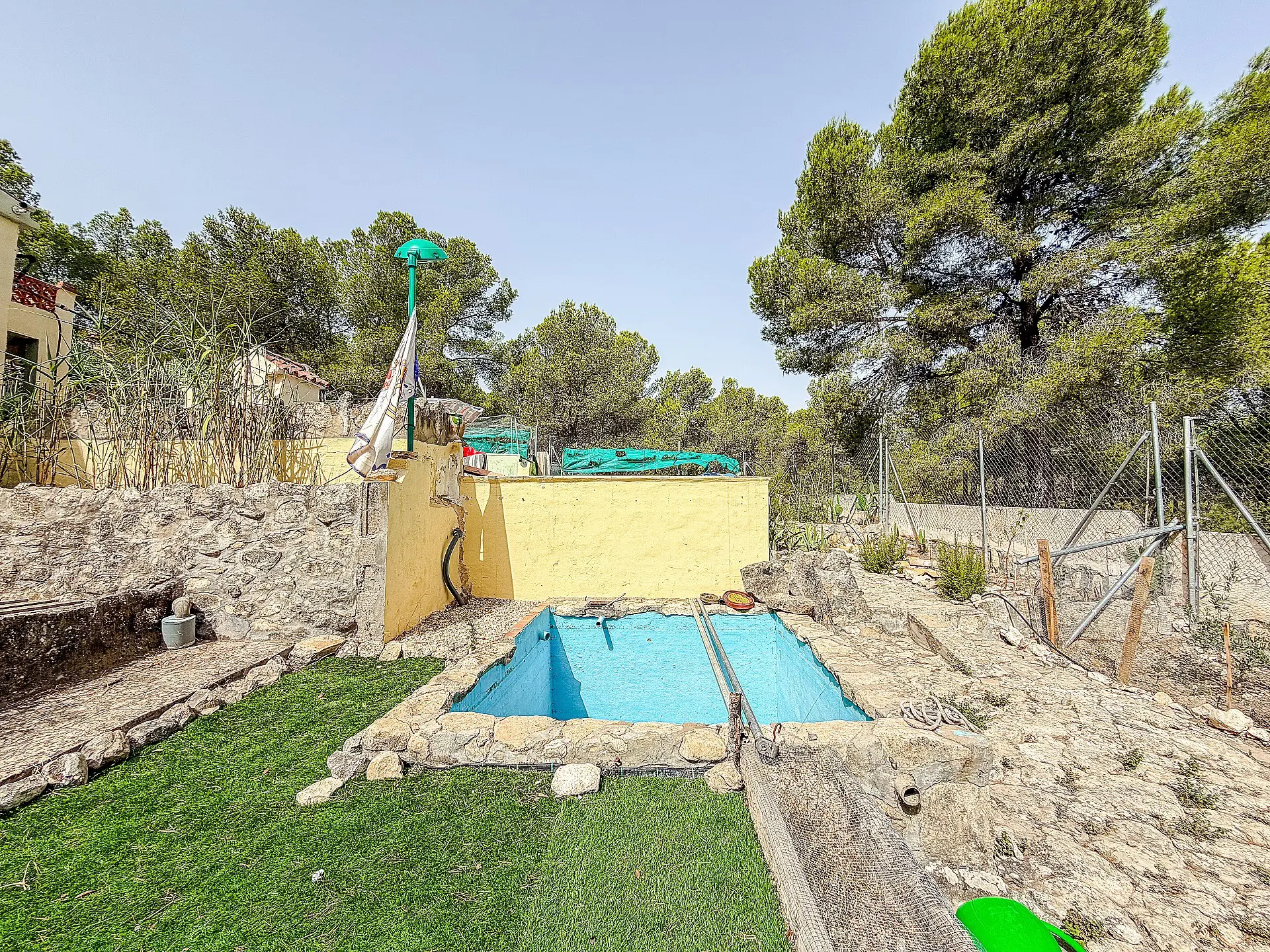 Country House Of 100 M² In Castalla, Spain