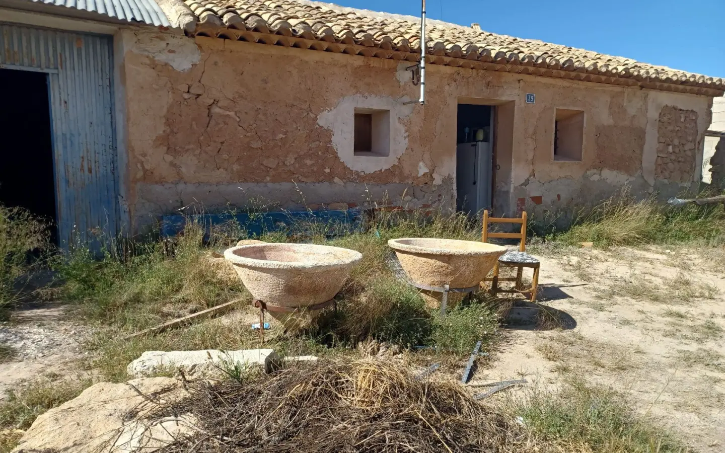 Country House Of 128 M² In Pinoso, Spain