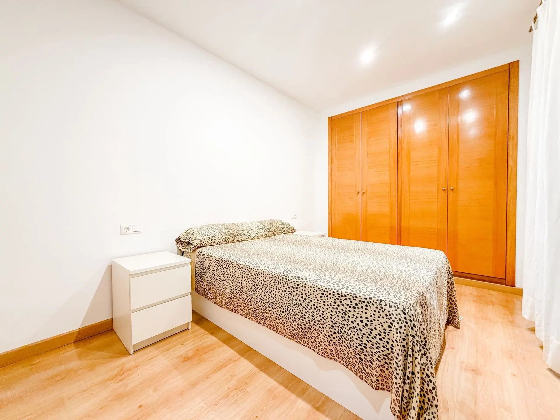 Apartment Of 60 M² In Elda, Spain