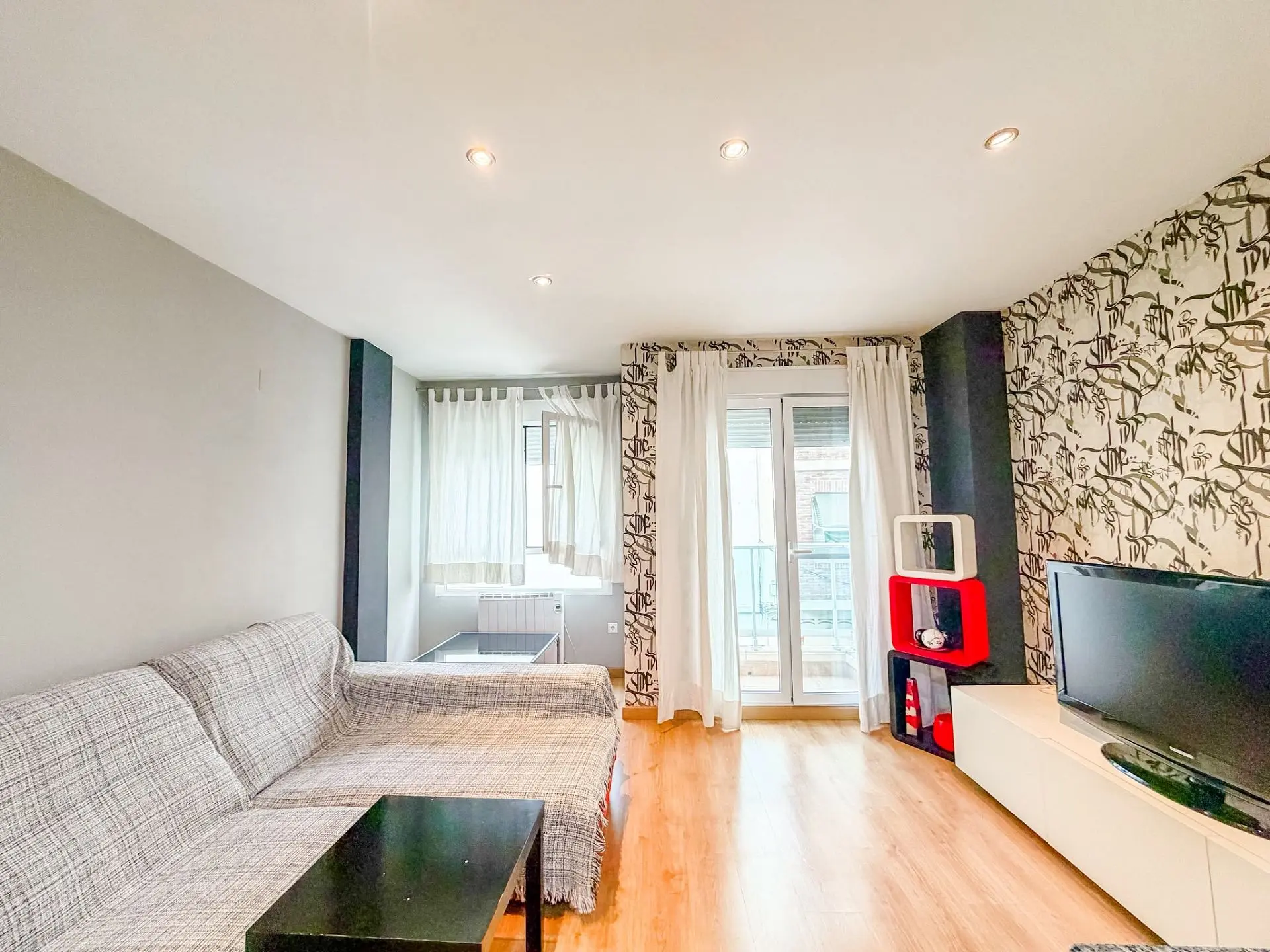 Apartment Of 60 M² In Elda, Spain