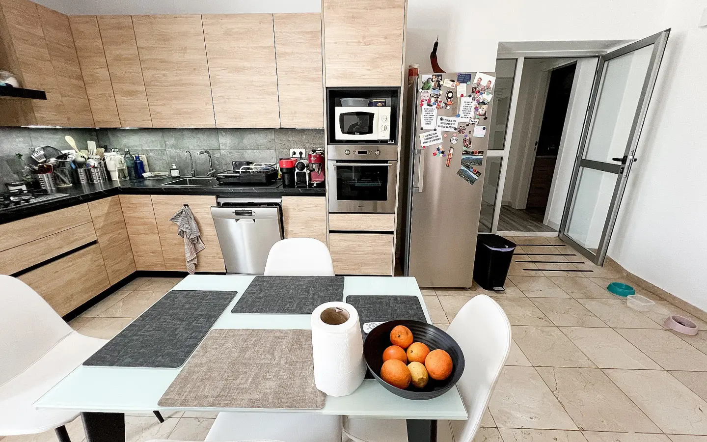 3-bedroom Townhouse In Pinoso, Spain (182 M²)