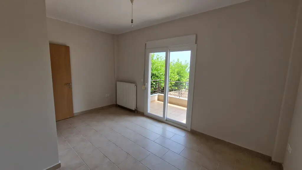 Maisonette Of 181 M² On The Olympic Coast