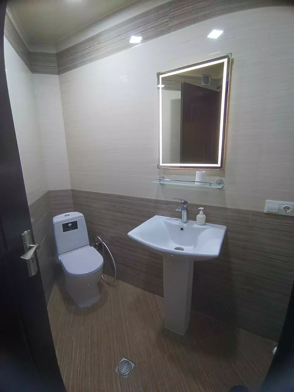 Apartment Of 127 M² In Saburtalo Tbilisi, Georgia