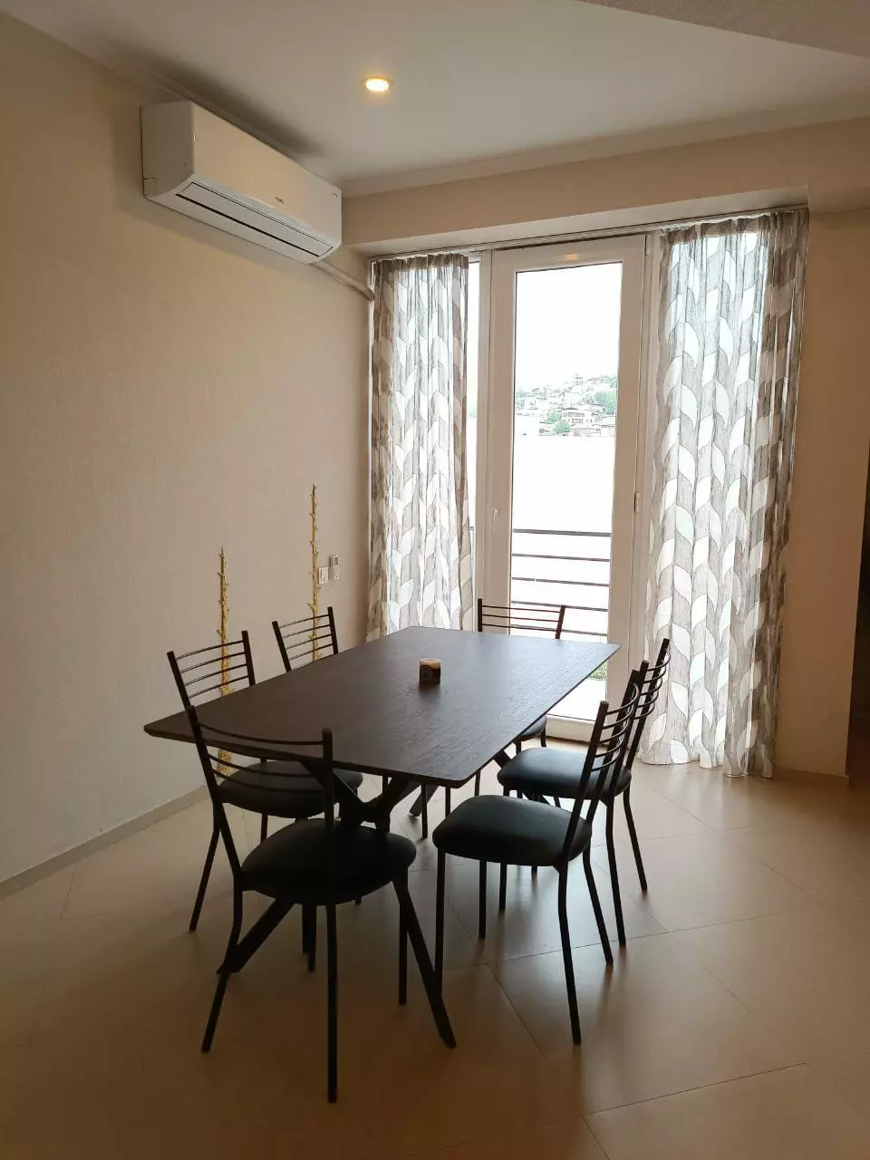 Apartment Of 127 M² In Saburtalo Tbilisi, Georgia