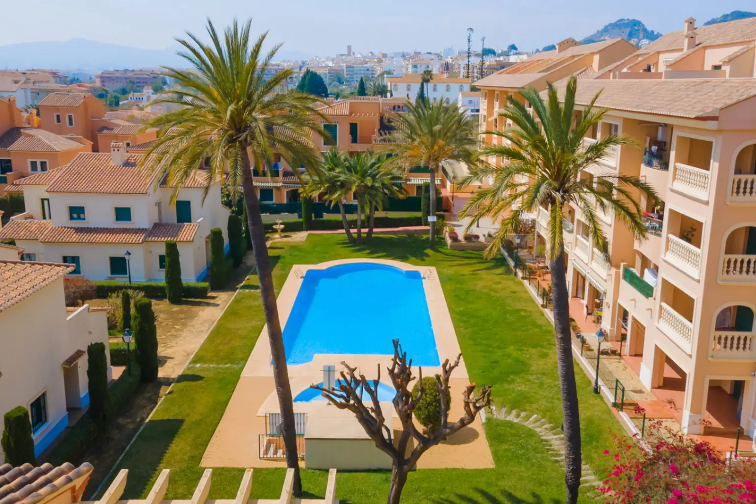 Terraced House Of 145 M² In Spain