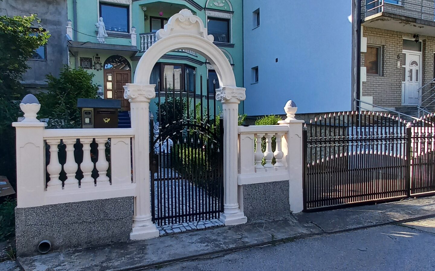 House Of 200 M² In Serbia Near Belgrade