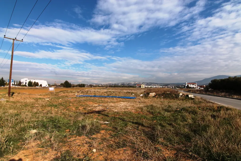 Land Of 6938 M² In Thessaloniki