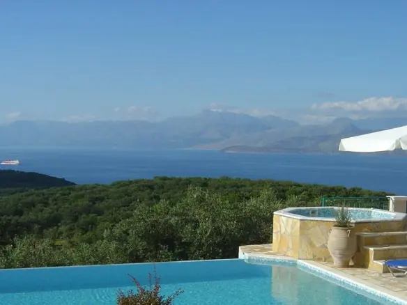 Villa Of 303 M² In Corfu