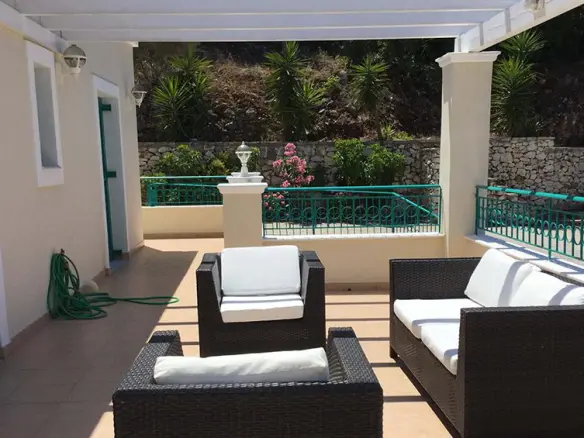 Villa Of 303 M² In Corfu