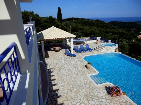 Villa Of 296 M² In Corfu