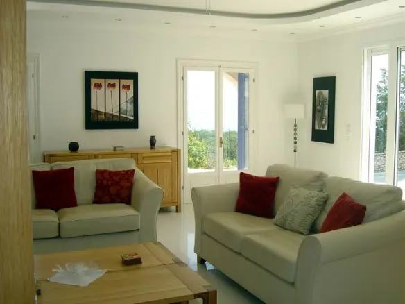 Villa Of 296 M² In Corfu